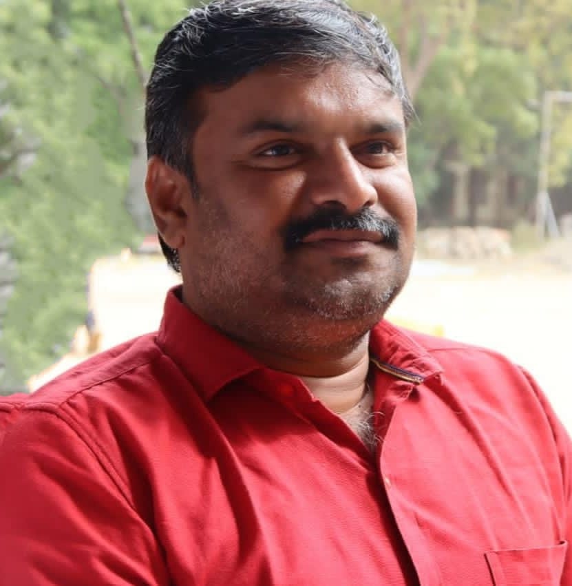 Dr T. Muthukumar